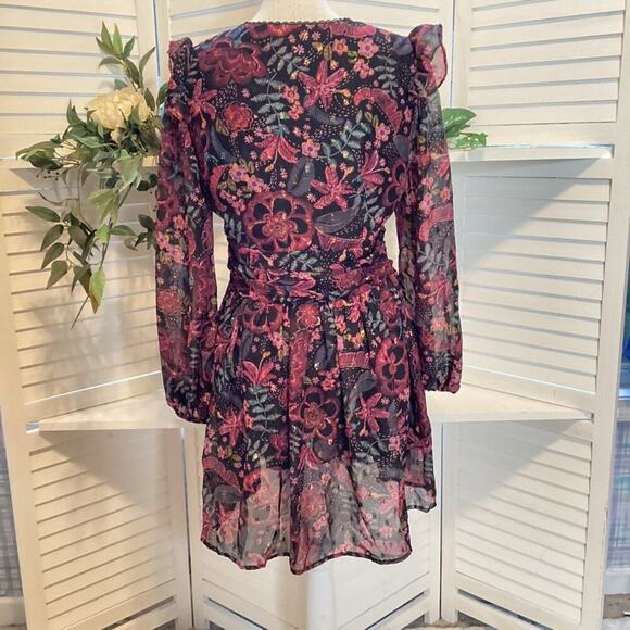 AQUA NWT LONG SLEEVE METALLIC FLORAL SIZE MED 1199 - Picture 4 of 7